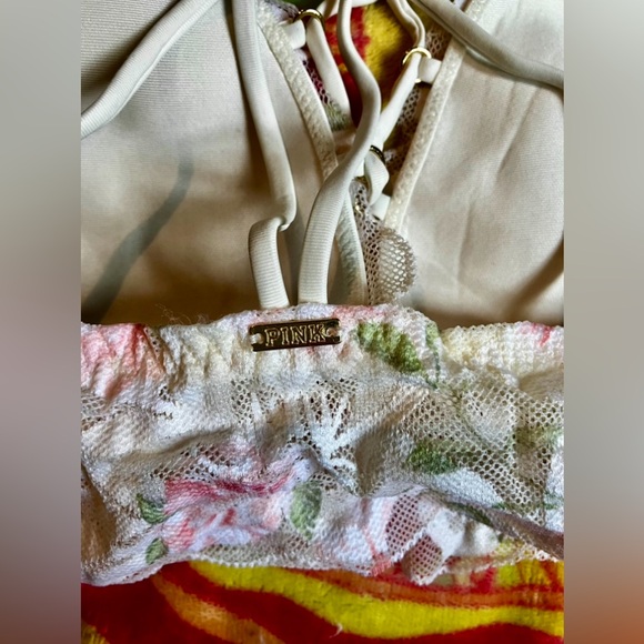 PINK Victoria’s Secret Bralette - Picture 8 of 9